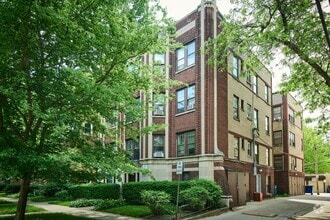 Building Photo - 1112 Grove St