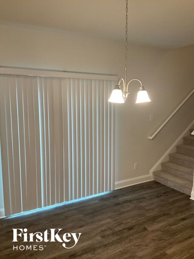 Foto del edificio - 5315 Cobblestone Glen Dr