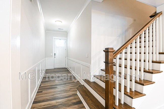 Building Photo - 4714 Blanchard Wy