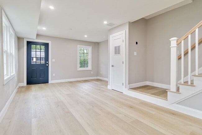 Foto del edificio - 192 Main St