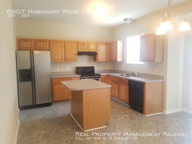 Foto del edificio - 6907 Missionary Ridge Dr