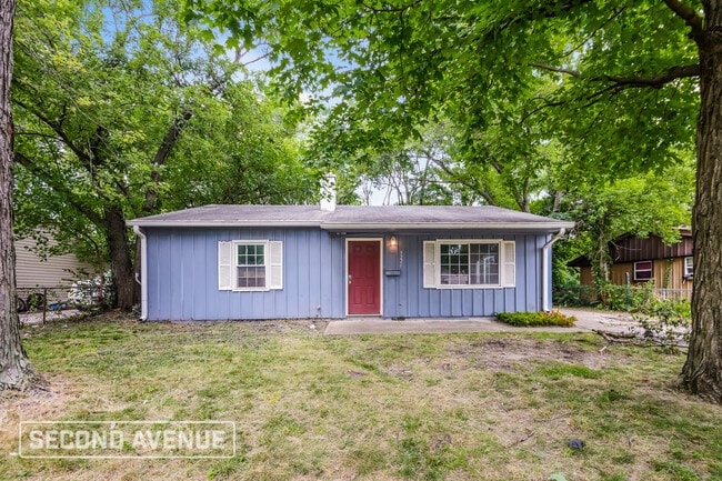 Building Photo - 9226 E 36th Pl