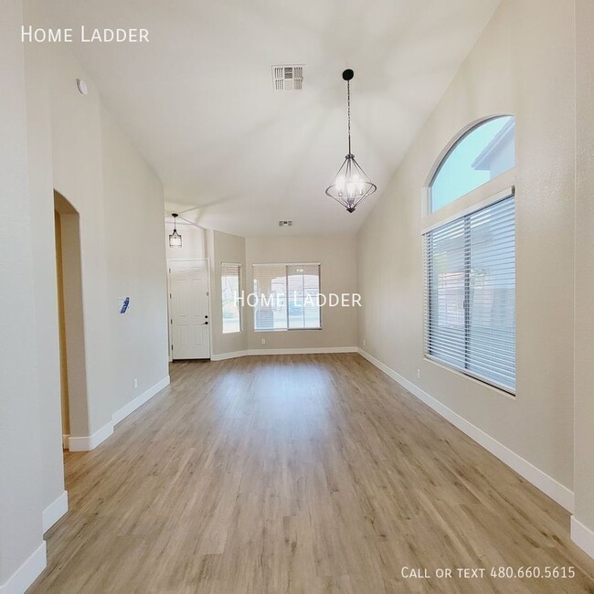 Foto del edificio - 14456 W Boca Raton Rd