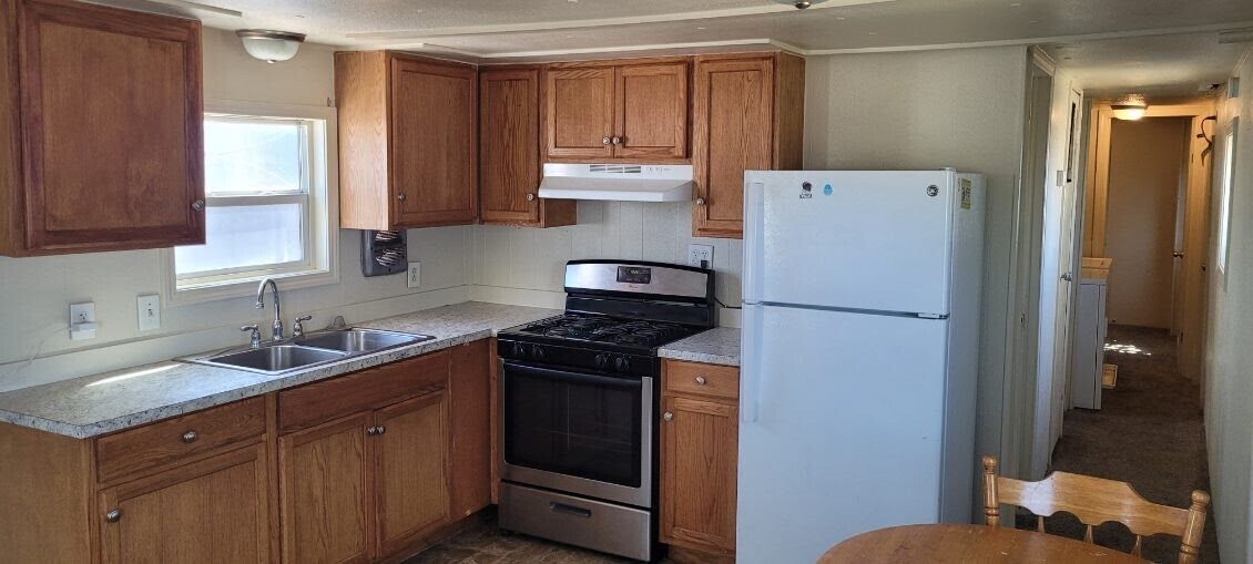 Foto principal - 1323 E Elgin St