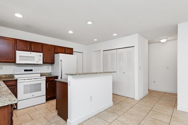 Foto del edificio - 3525 NW 114th Ln