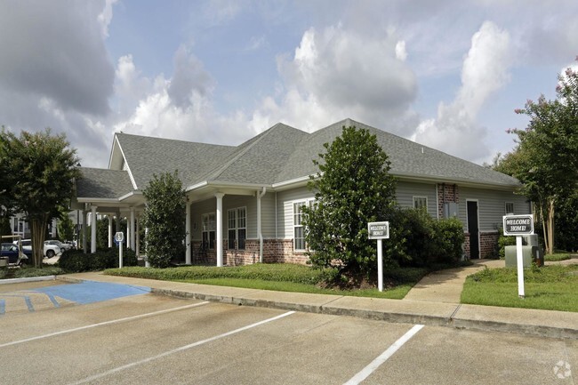 Arbor Place Apartments - Biloxi, MS | Apartments.com