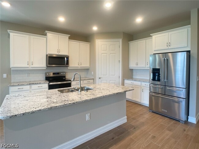 Building Photo - 417 Coral Reef Pl