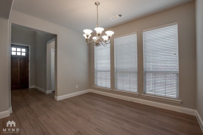 Foto del edificio - 3317 King Yon Wy