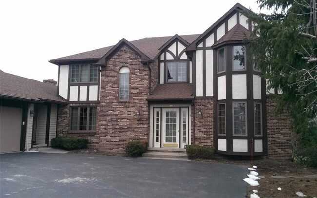 Building Photo - 30 Briggsboro Ln