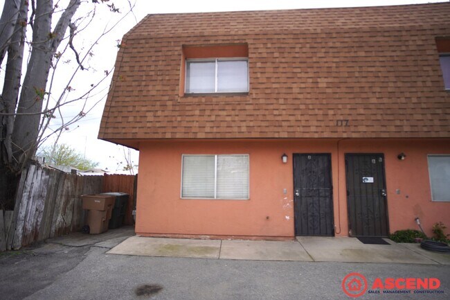Foto del edificio - 117 Hughes Ave