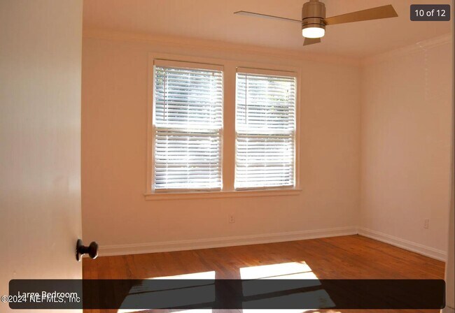 Building Photo - 2562 Dellwood Ave