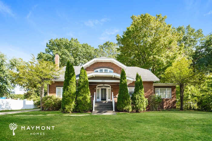 Foto principal - 231 31st St NW
