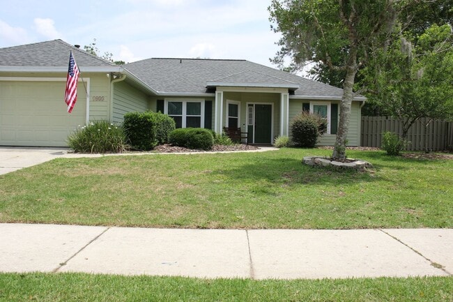 Spacious 3/2 in Eagle Point - Spacious 3/2 in Eagle Point House