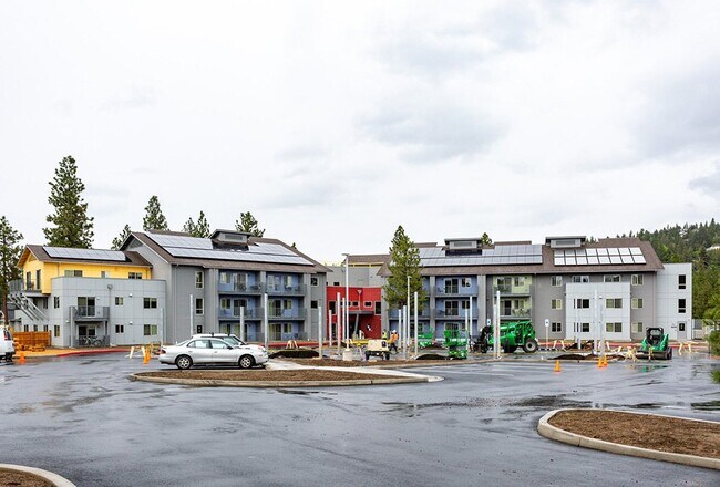 Building Photo - 2155 NW Labiche Ln