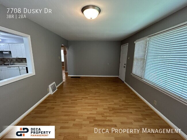 Foto del edificio - 7708 Dusky Dr