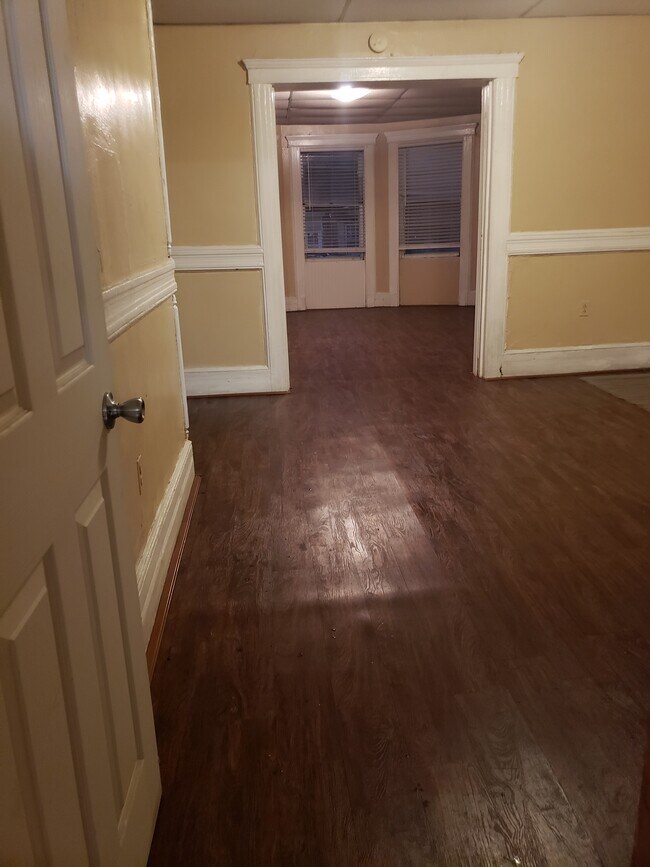 Foto del edificio - 211 Claremont Ave