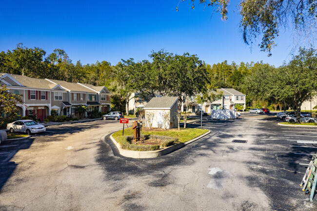 Building Photo - Carrollwood Key Homes