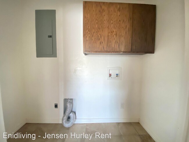 Building Photo - 3 br, 2 bath House - 101 S 6th St #5