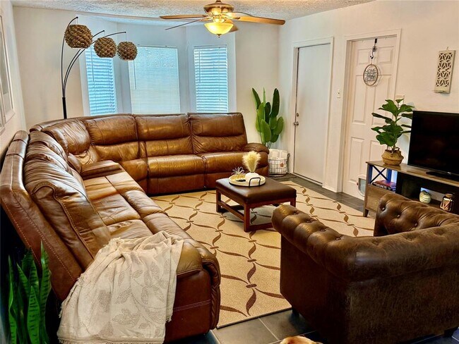 Foto del edificio - 10603 Thomaswood Ln