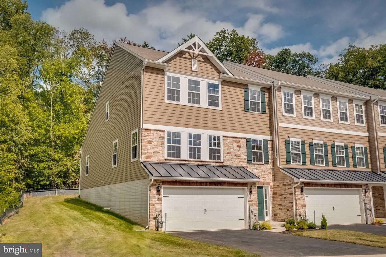 253 Trails Way, Joppatowne, MD 21085 Townhome Rentals in Joppatowne