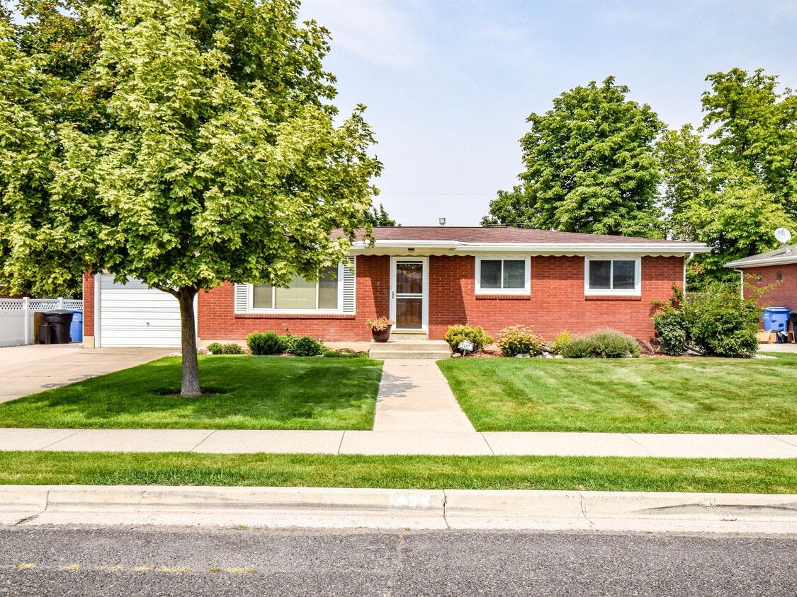 1487 Lynnwood Ave, Logan, UT 84341 House for Rent in Logan, UT
