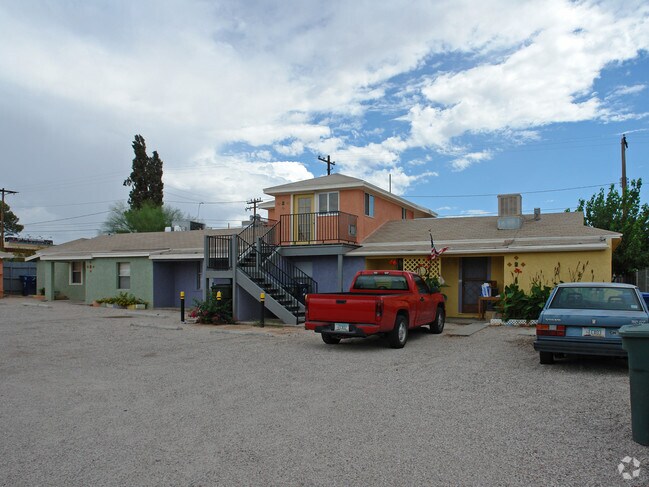 Foto del edificio - Bellevue Hideaway Apartments