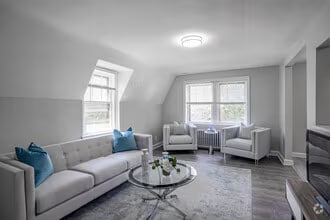 Building Photo - 85 S Lansdowne Ave