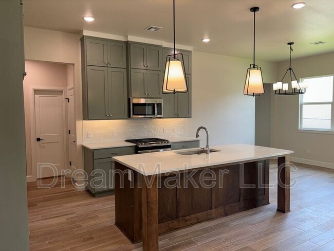 Foto del edificio - 3002 Hollow Crest Ln