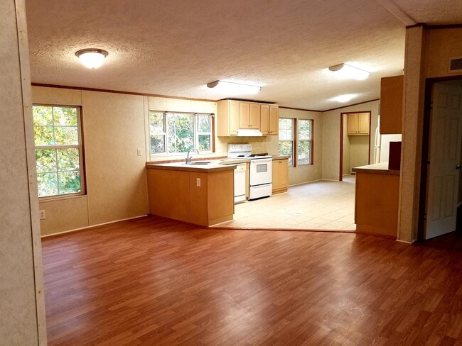 Building Photo - 96 White Oak Gap Rd