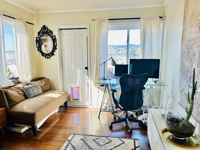 Foto del edificio - 1435 Thomas Ave