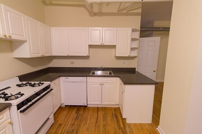 Foto del edificio - 1451 W Byron