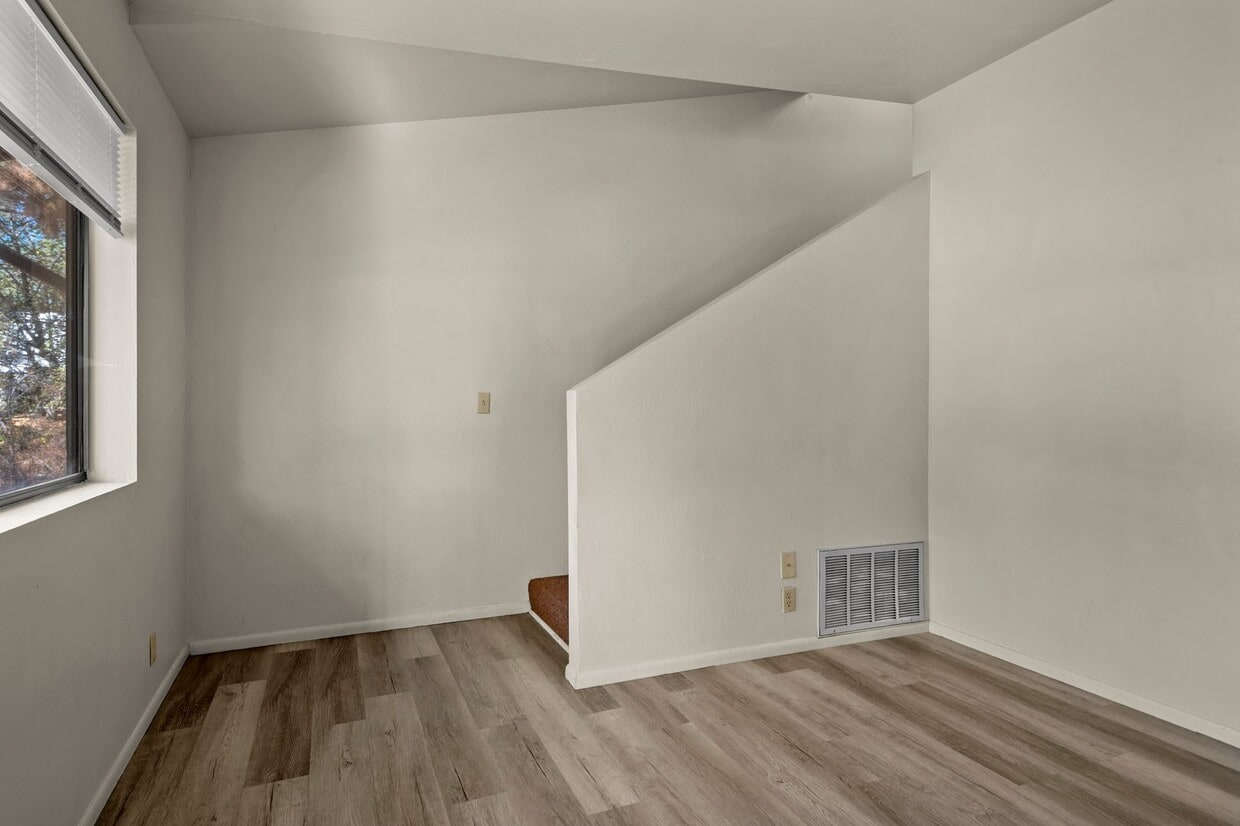 Photo - 30 Calle Contenta