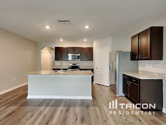 Foto del edificio - 269 Meadowbrook Blvd