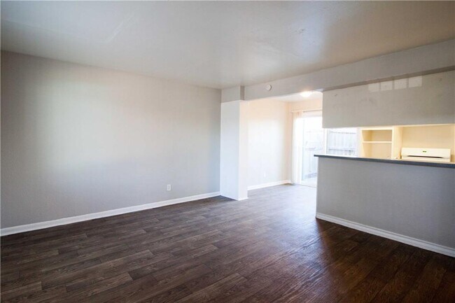 Foto del edificio - 2506 Manor Cir
