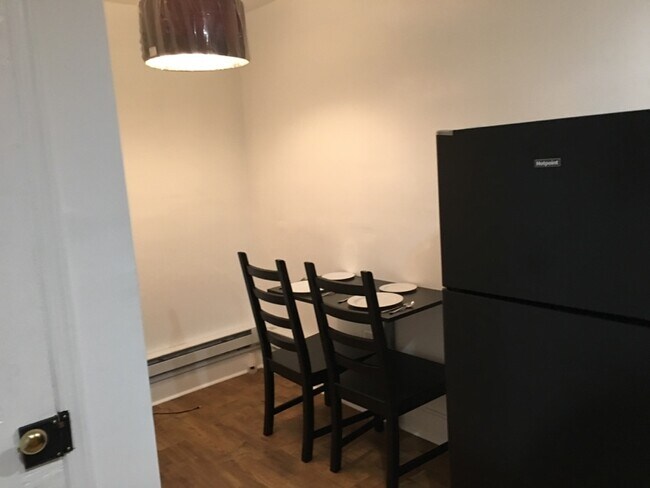 Foto del edificio - 1535 Sellers St