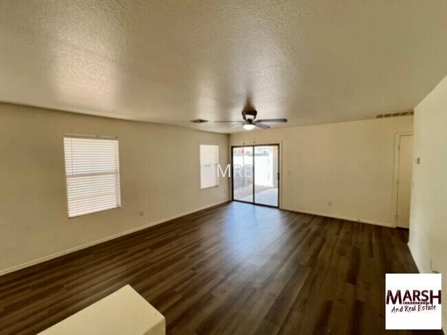 Foto del edificio - Very nice 3 bedroom home located in Spectr...