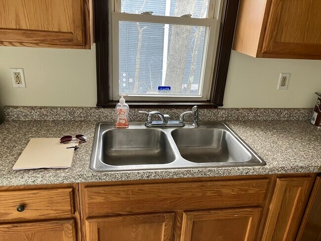 Foto del edificio - 37 Lawn St