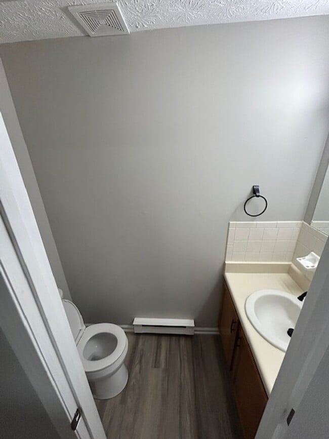 Foto del edificio - Rent Promotion - $500 off 2nd Month Rent if lease signed by 2/15/26.