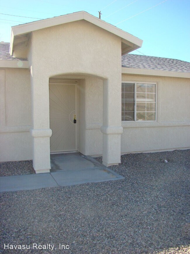 Foto del edificio - 3 br, 2 bath House - 4070 Columbia Drive