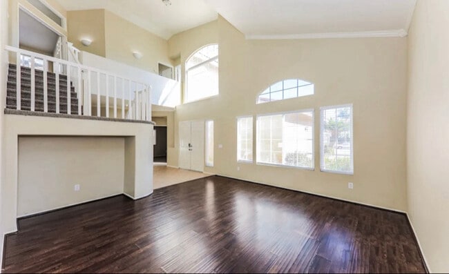 Building Photo - 23842 Sweet Pea Ct