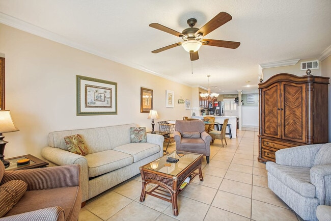 Building Photo - 6100 A1A S