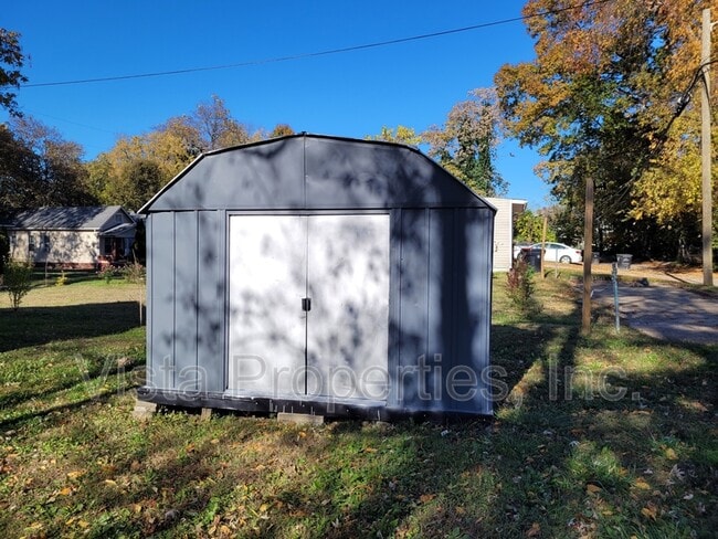 Foto del edificio - 127 Boston Ct