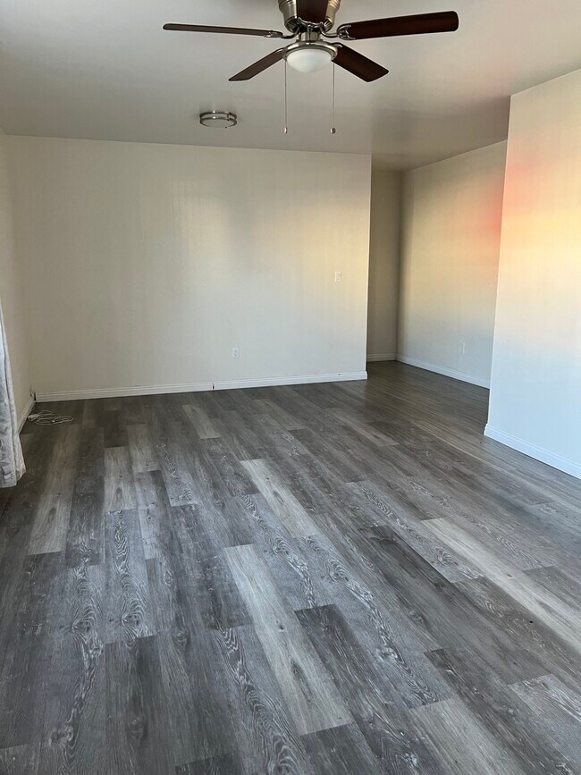 Foto del edificio - 4417 Avalon Blvd