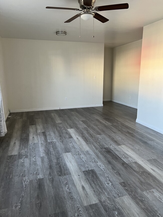 Building Photo - 4417 Avalon Blvd