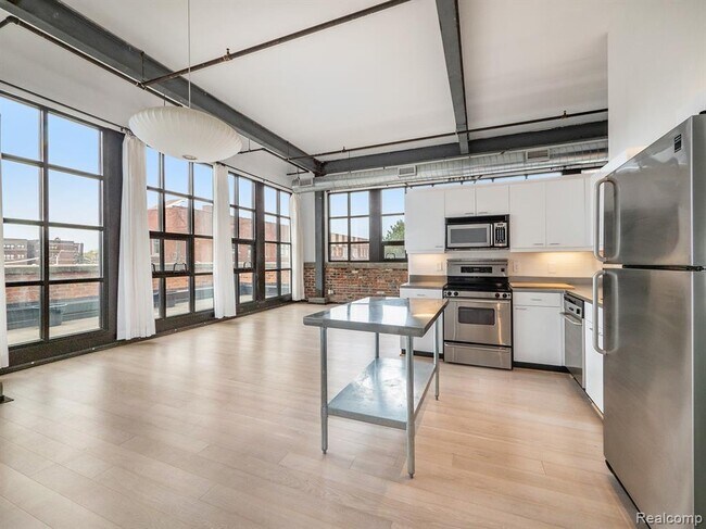 Foto del edificio - 460 W Canfield St