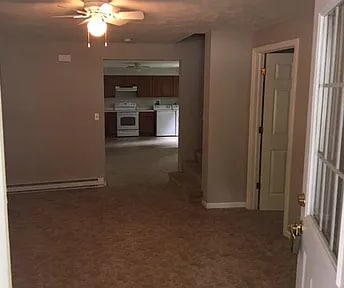 Building Photo - 204 W 2nd St