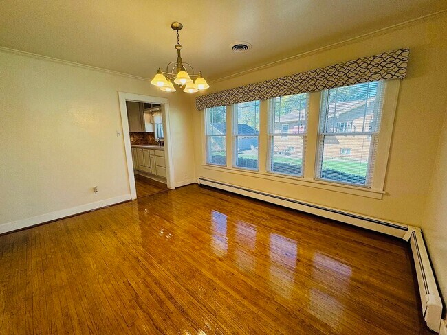 Foto del edificio - 1212 Briargate Ave