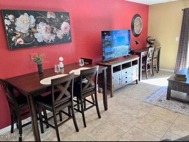 Foto del edificio - 4630 N 68th St