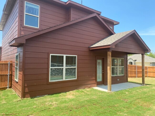 Foto del edificio - 10128 Spice Ln