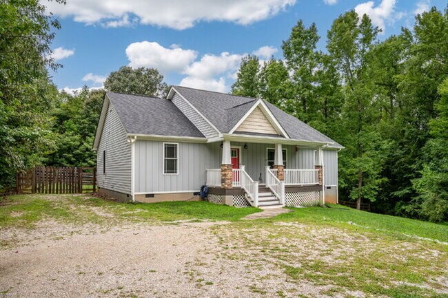 Foto del edificio - Modern Country Living in Goochland – 3 Bedroom Home on 1.85 Acres
